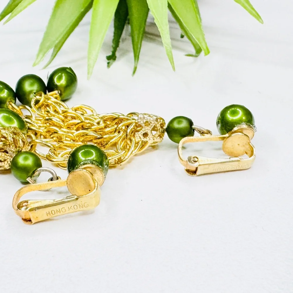 Vintage 60s Hong Kong Green Faux Pearl Gold Tone Tassel Chain Dangle Earrings